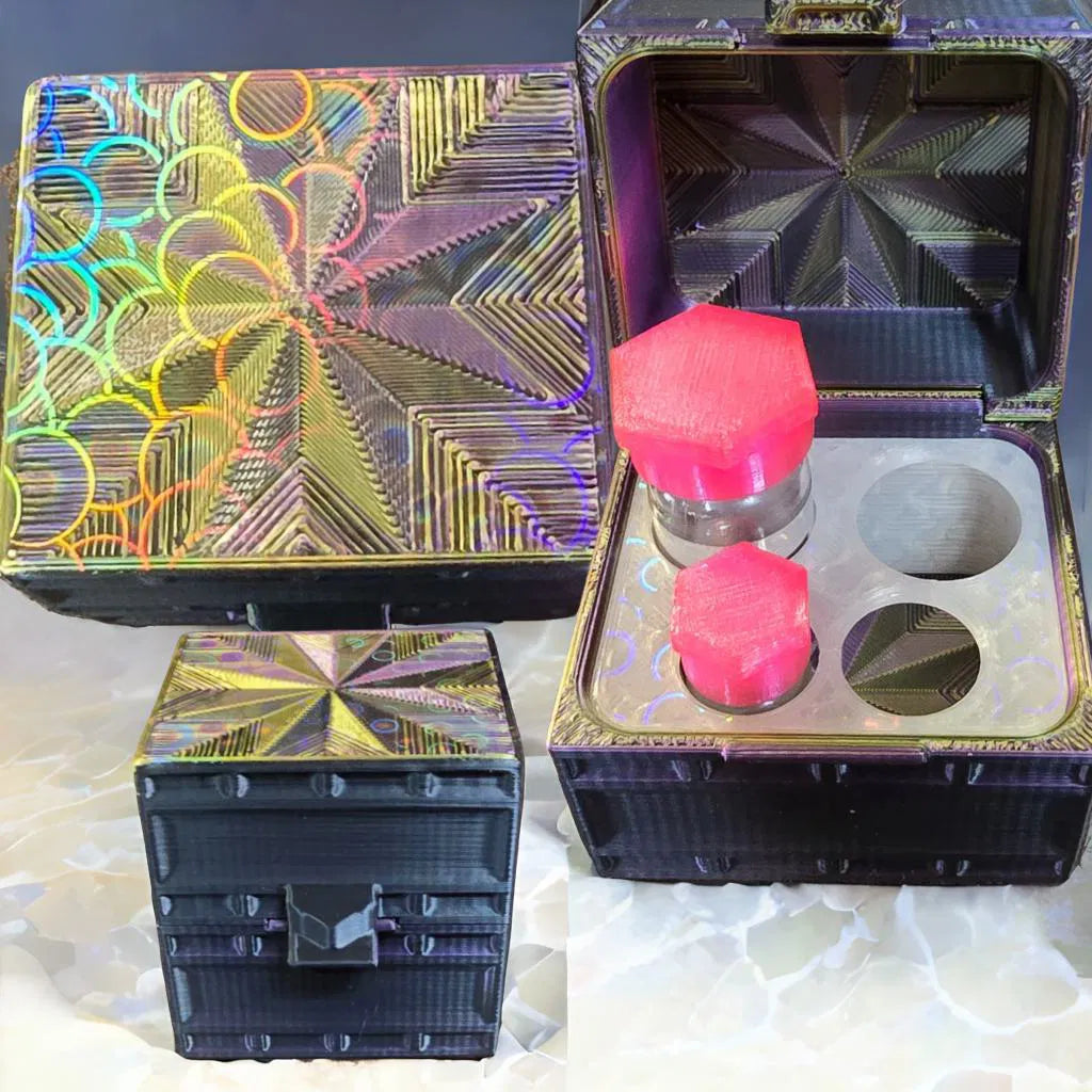 Compact combo case for 3ml and 10 ml vials